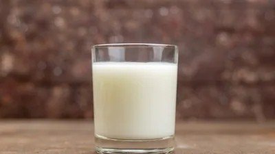 Bengaluru Doctor Clears Common Doubts About Drinking Milk.