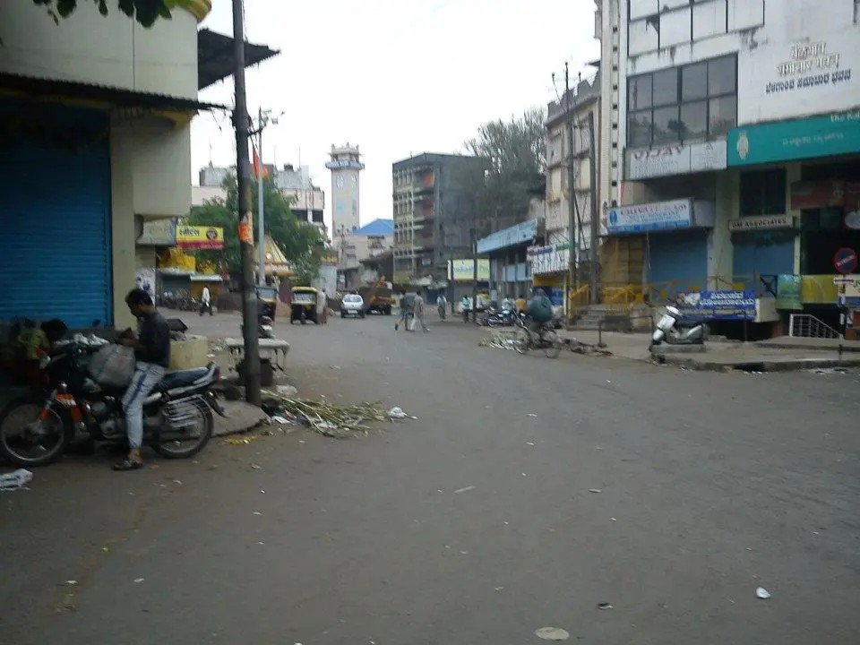 ₹1,000 Annual Fee Planned for Traders in New Vending Zones.